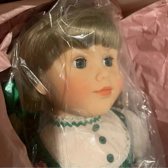 20" Madame Alexander Jessica Doll 20 vinyl and cloth Original Box and Hand Tag - Picture 4 of 9